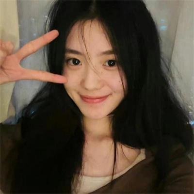 笼中女囚